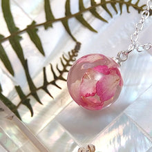 Cargar imagen en el visor de la galería, {{ shop_elviajedelaslobas }} {{ joyería_botánica}} {{ joyería_artesanal}} {{ joyas_naturales }} {{ amuletos_botánicos}}