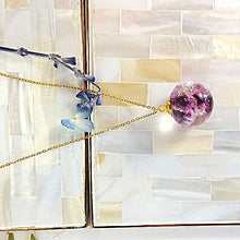 Cargar imagen en el visor de la galería, {{ shop_elviajedelaslobas }} {{ joyería_botánica}} {{ joyería_artesanal}} {{ joyas_naturales }} {{ amuletos_botánicos}}