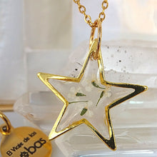 Cargar imagen en el visor de la galería, {{ shop_elviajedelaslobas }} {{ joyería_botánica}} {{ joyería_artesanal}} {{ joyas_naturales }} {{ amuletos_botánicos}}