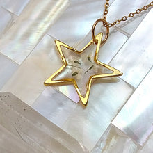 Cargar imagen en el visor de la galería, {{ shop_elviajedelaslobas }} {{ joyería_botánica}} {{ joyería_artesanal}} {{ joyas_naturales }} {{ amuletos_botánicos}}