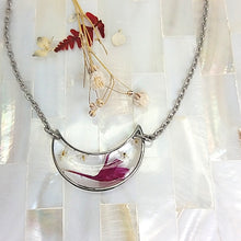 Cargar imagen en el visor de la galería, {{ shop_elviajedelaslobas }} {{ joyería_botánica}} {{ joyería_artesanal}} {{ joyas_naturales }} {{ amuletos_botánicos}}