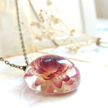 Cargar imagen en el visor de la galería, {{ shop_elviajedelaslobas }} {{ joyería_botánica}} {{ joyería_artesanal}} {{ joyas_naturales }} {{ amuletos_botánicos}}