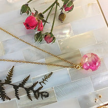 Cargar imagen en el visor de la galería, {{ shop_elviajedelaslobas }} {{ joyería_botánica}} {{ joyería_artesanal}} {{ joyas_naturales }} {{ amuletos_botánicos}}