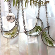 Cargar imagen en el visor de la galería, {{ shop_elviajedelaslobas }} {{ joyería_botánica}} {{ joyería_artesanal}} {{ joyas_naturales }} {{ amuletos_botánicos}}