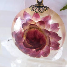 Cargar imagen en el visor de la galería, {{ shop_elviajedelaslobas }} {{ joyería_botánica}} {{ joyería_artesanal}} {{ joyas_naturales }} {{ amuletos_botánicos}}