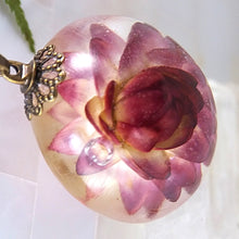 Cargar imagen en el visor de la galería, {{ shop_elviajedelaslobas }} {{ joyería_botánica}} {{ joyería_artesanal}} {{ joyas_naturales }} {{ amuletos_botánicos}}