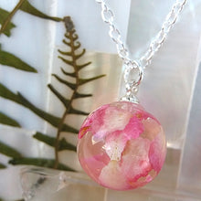 Cargar imagen en el visor de la galería, {{ shop_elviajedelaslobas }} {{ joyería_botánica}} {{ joyería_artesanal}} {{ joyas_naturales }} {{ amuletos_botánicos}}