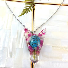 Cargar imagen en el visor de la galería, {{ shop_elviajedelaslobas }} {{ joyería_botánica}} {{ joyería_artesanal}} {{ joyas_naturales }} {{ amuletos_botánicos}}